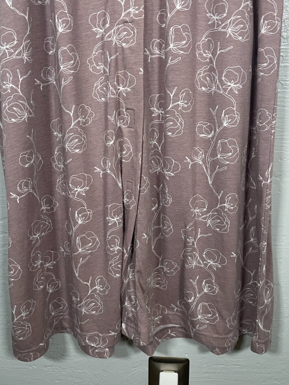 Kindred Bravely Women Plus Size 1X-2X Pink Universal Labor & Delivery Gown - Picture 6 of 9
